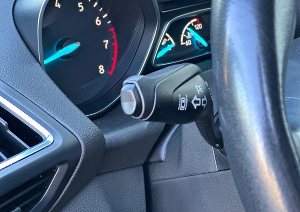 Ford Kuga cena 69999 przebieg: 91000, rok produkcji 2017 z Sośnicowice małe 667